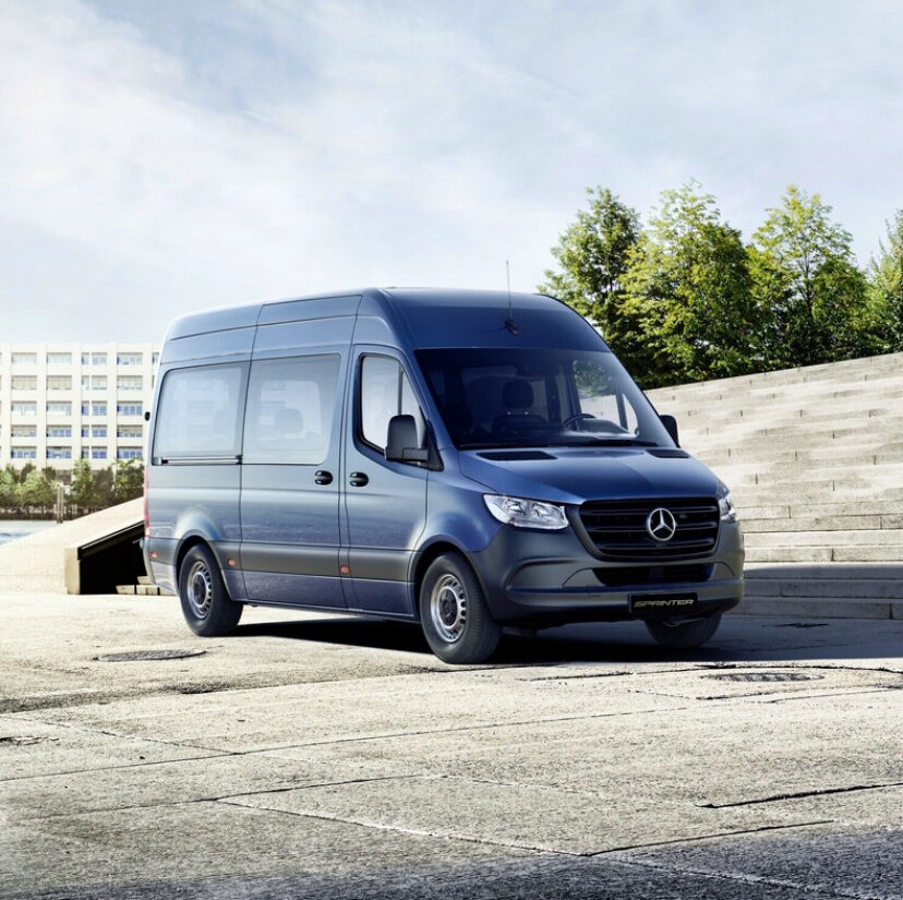 Mercedes combi van 2025