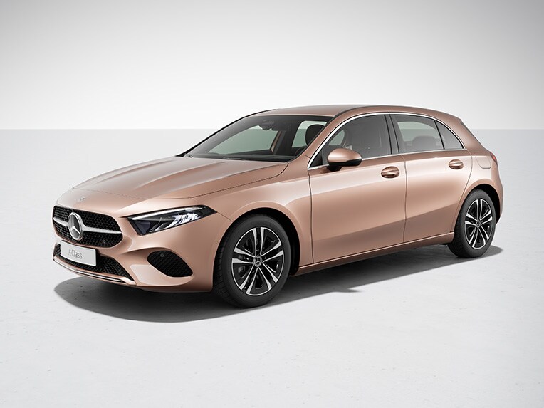 El exterior del Clase A Hatchback de Mercedes-Benz con la línea de equipamiento Progressive.