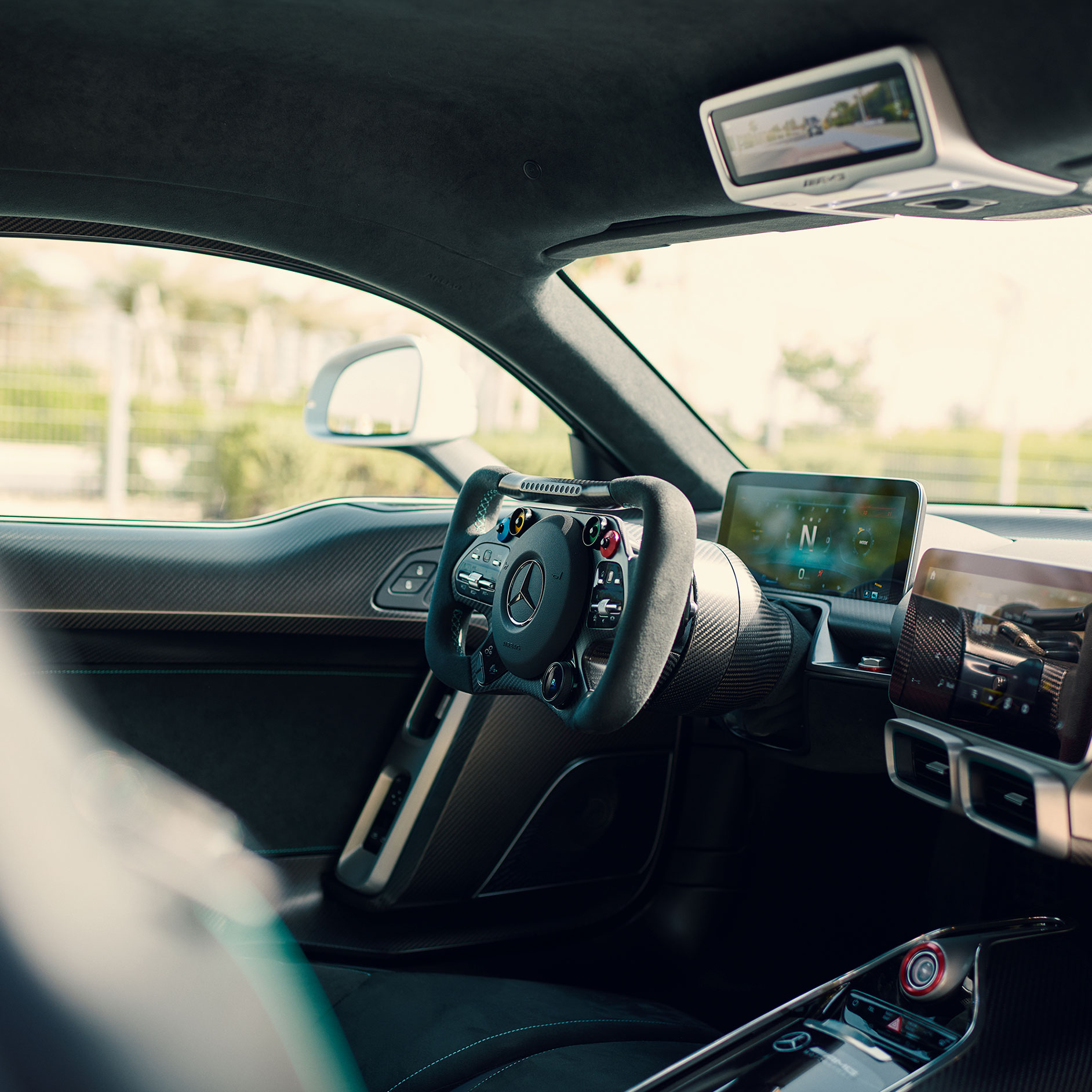 El interior | ONE | Mercedes-AMG El interior del ONE de Mercedes-AMG.
