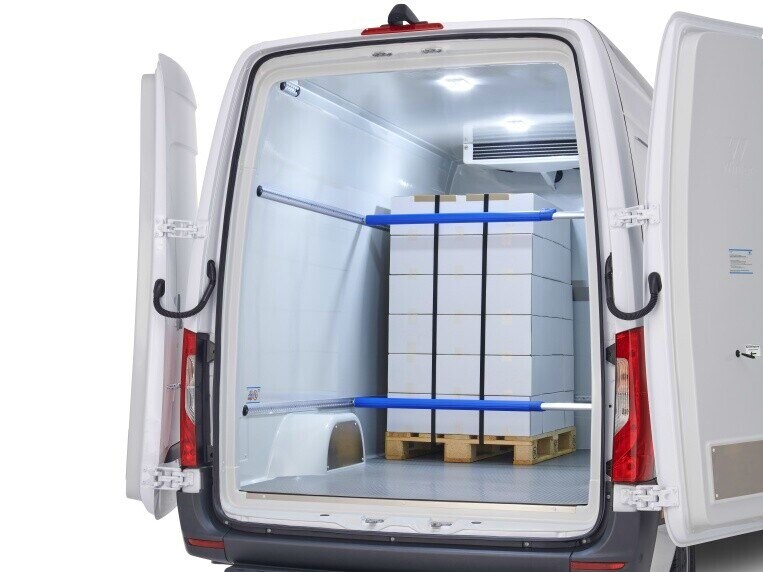 Lo único que deja su carga fría: la Sprinter con carrocería refrigerada de Winter.