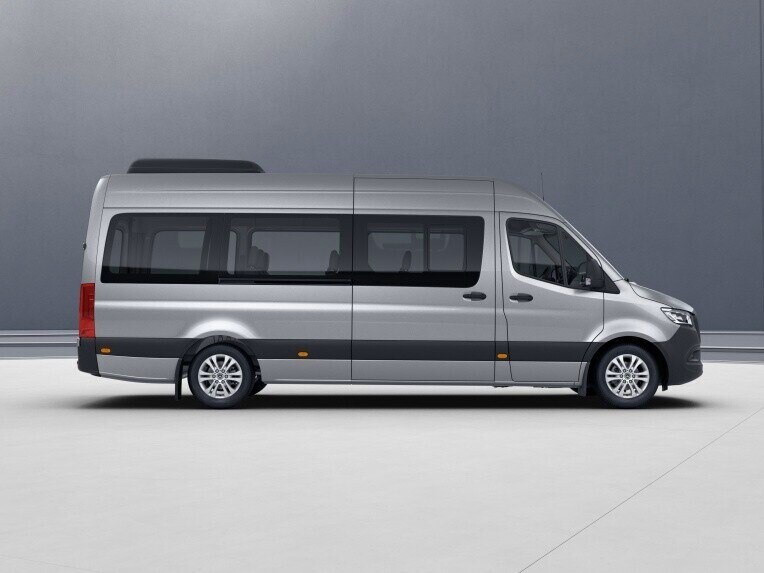 La Sprinter Combi en la categoría de vehículos largos con una longitud de 7,37 m.